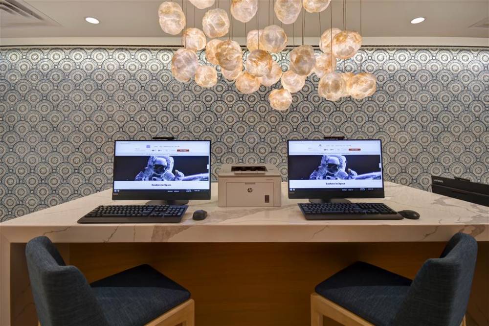 Doubletree By Hilton Virginia Beach Oce 6