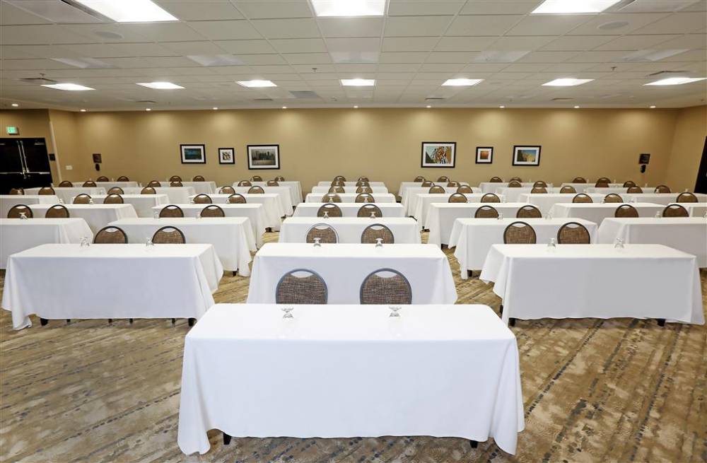 Doubletree By Hilton West Fargo Sanford Medical Center Area 2