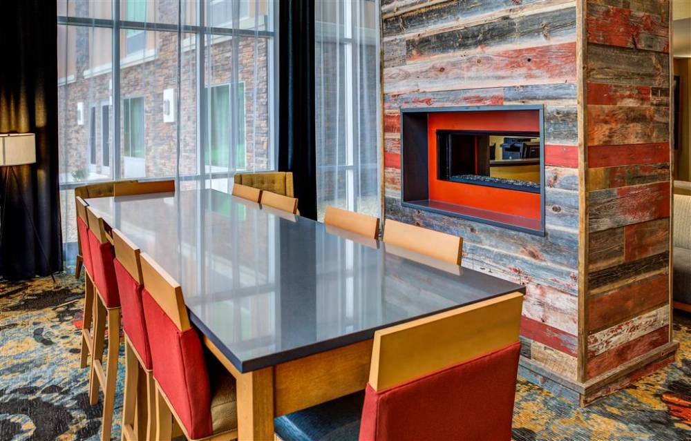 Doubletree By Hilton West Fargo Sanford Medical Center Area 3