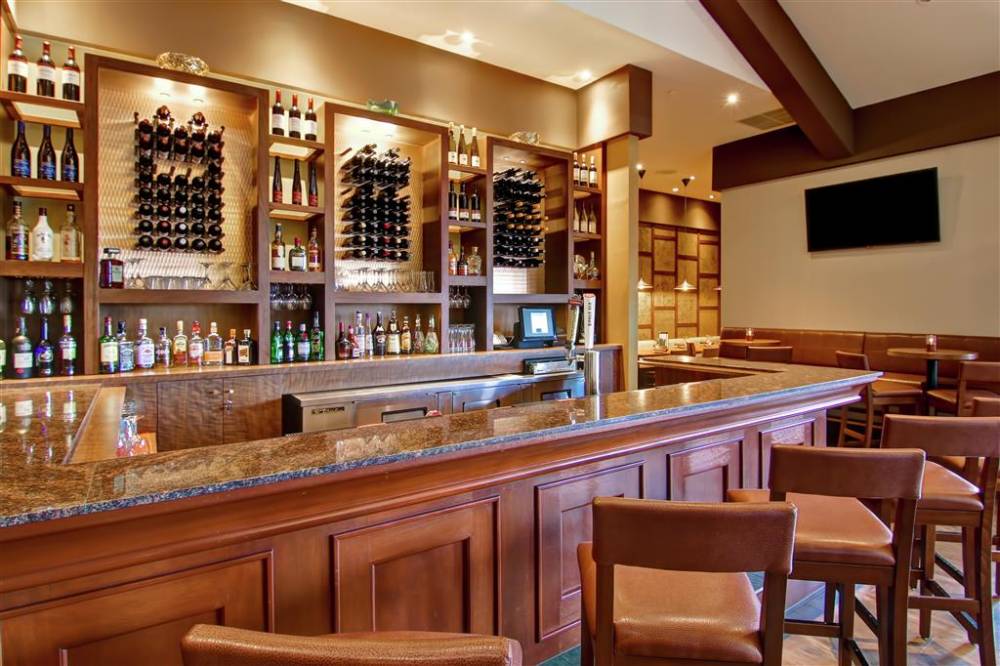 Doubletree Fallsview Resort & Spa By Hilton - Niagara Falls 4