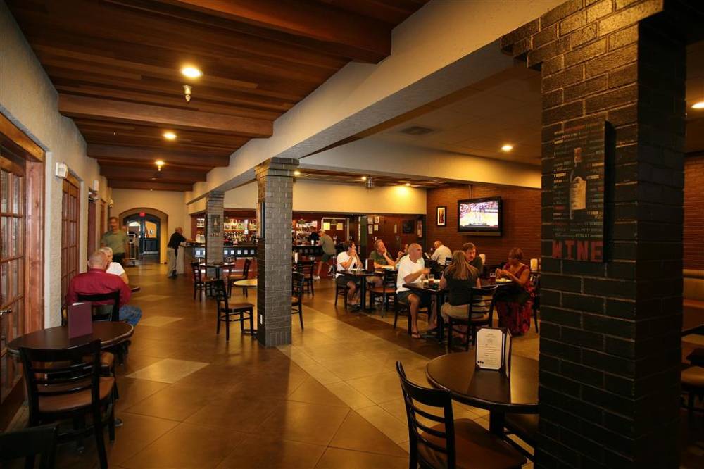 Doubletree Suites By Hilton Tucson Airport 5