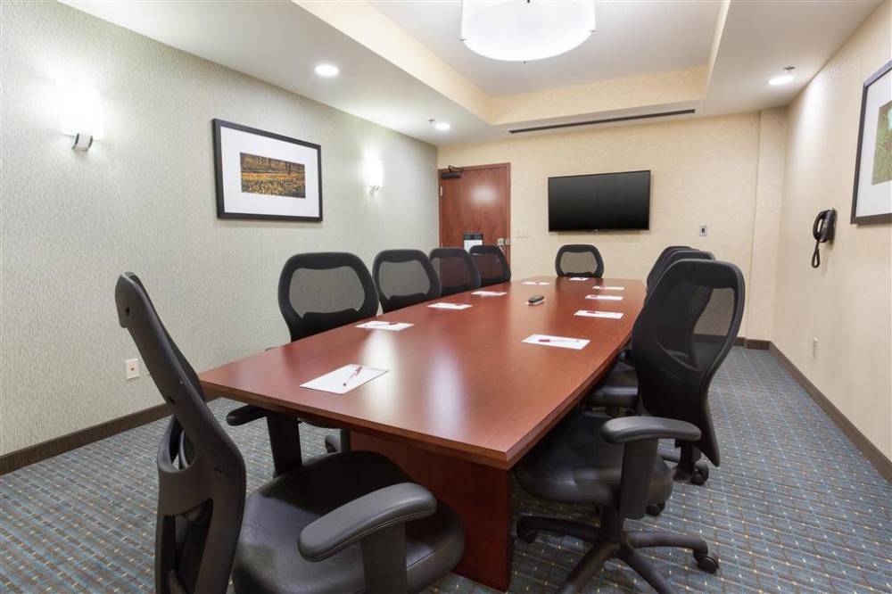 Drury Inn And Suites Grand Rapids 3