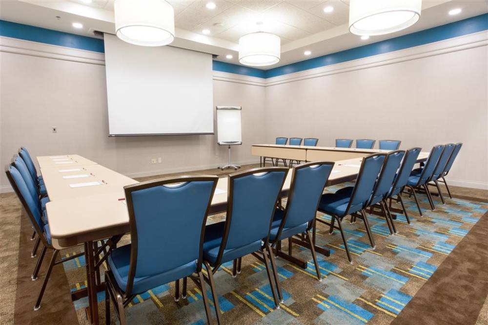 Drury Inn And Suites Grand Rapids 4