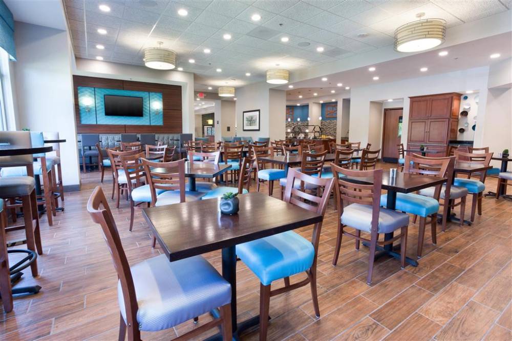 Drury Inn And Suites Grand Rapids 7