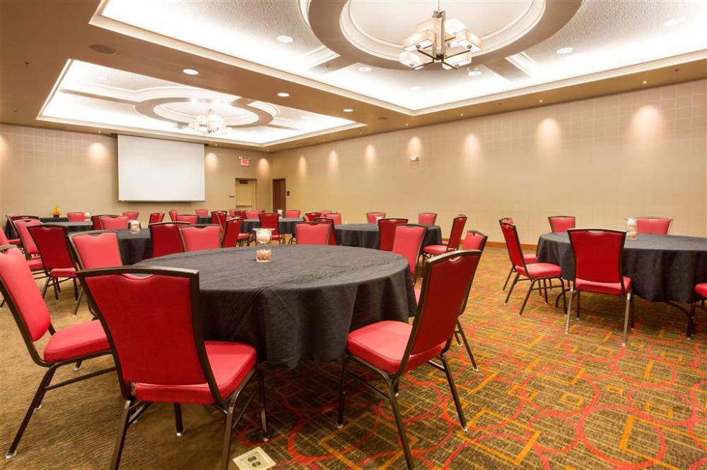 Drury Plaza Hotel Carmel 3