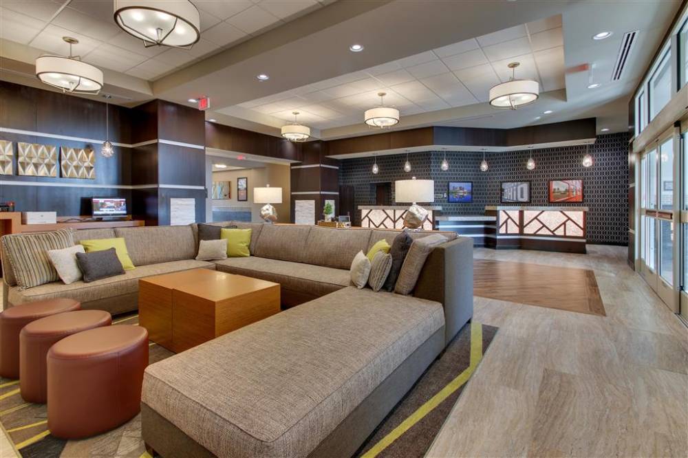 Drury Plaza Hotel Savannah Pooler 3