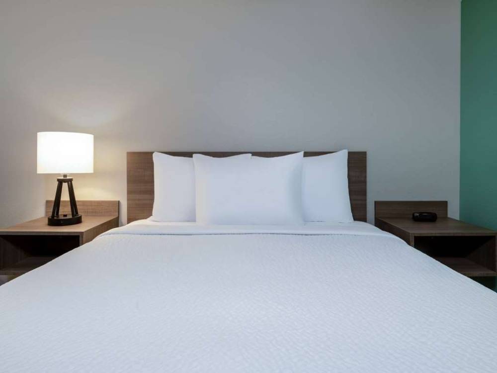 Echo Suites Extended Stay By Wyndham Indianapolis Ameriplex 7