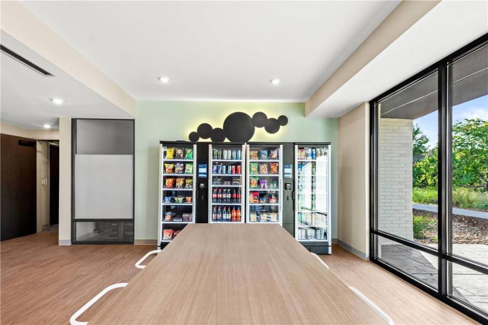 Echo Suites Extended Stay By Wyndham Reno 5