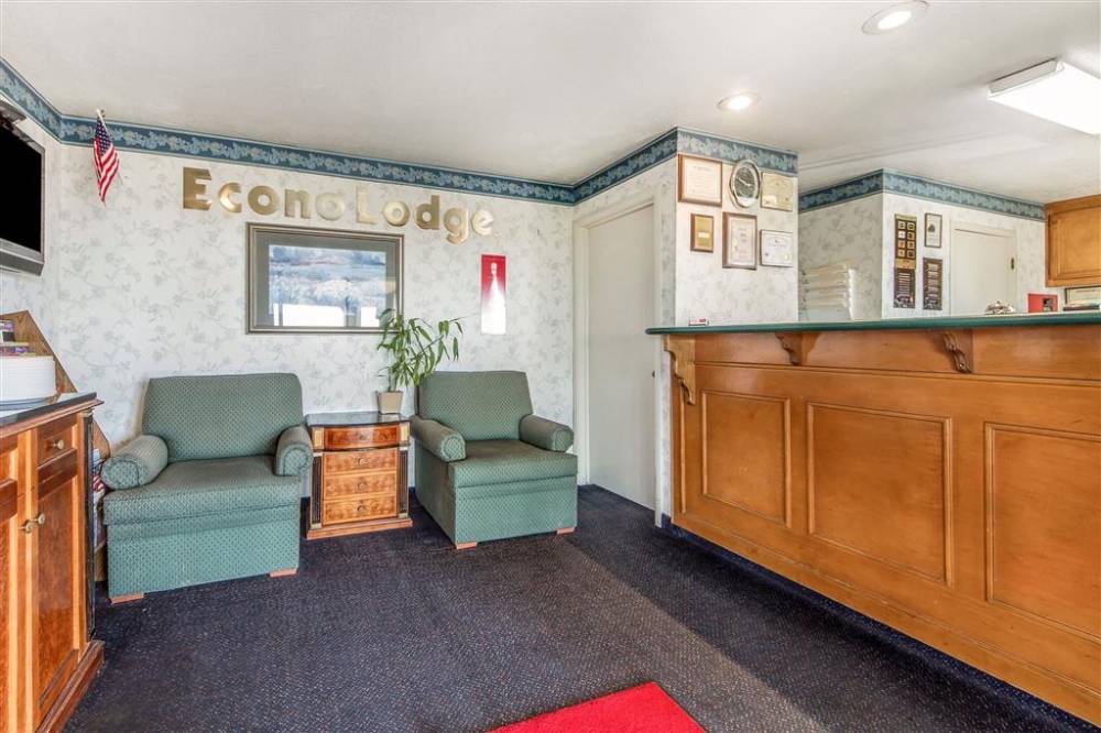 Econo Lodge Castro Valley I-580 3