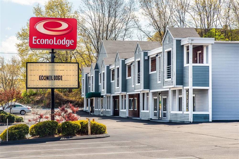 Econo Lodge Cranston - Providence 2