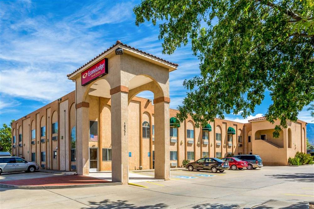 Econo Lodge Inn And Suites Albuquerque East I-40 Eubank Exit 2