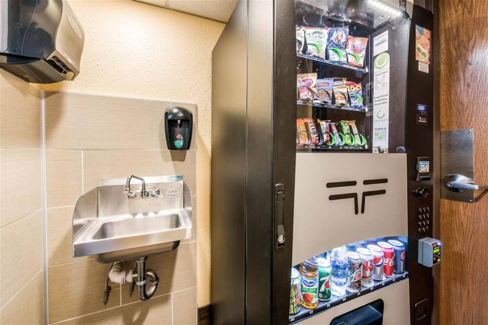 Econo Lodge Mayo Clinic Area 3