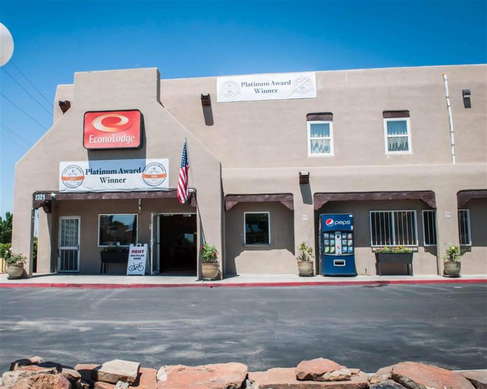 Econo Lodge Old Town 2