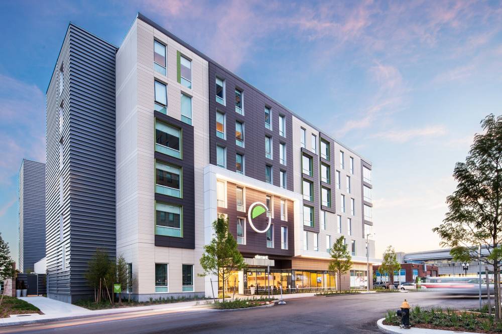 Element Boston Seaport District 2