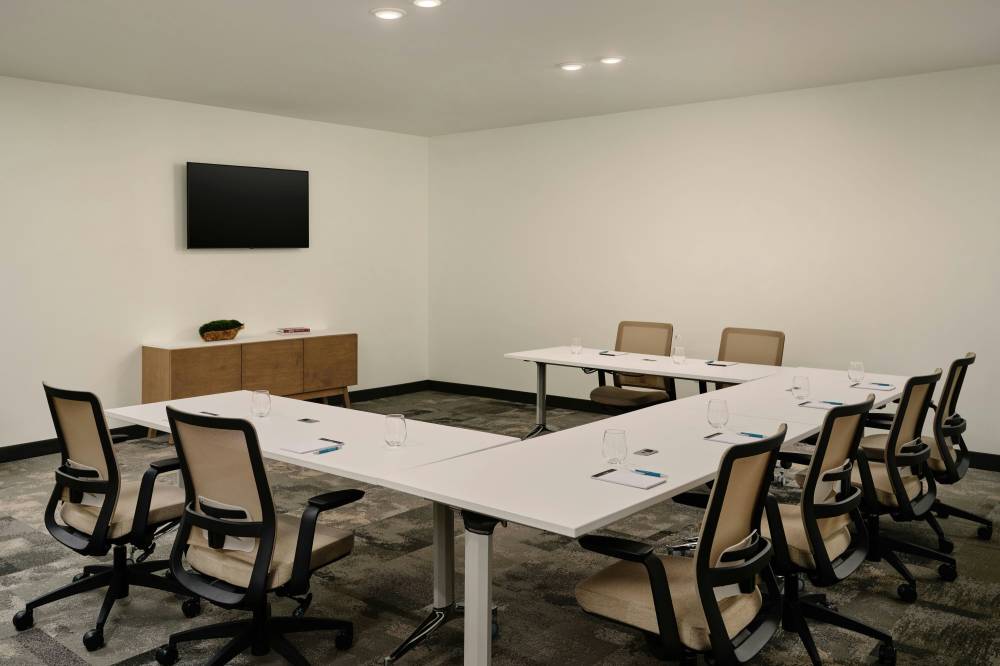 Element By Marriott Pooler Savannah Airport 8