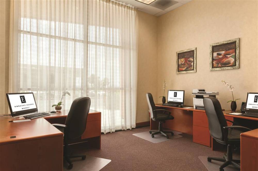 Embassy Suites By Hilton Albuquerque Hotel & Spa 5