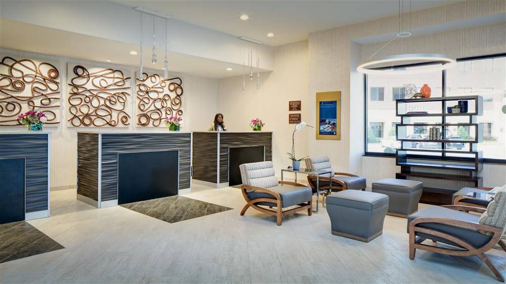 Embassy Suites By Hilton Dallas Love Field 4