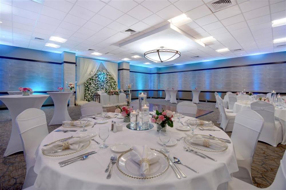 Embassy Suites By Hilton Jacksonville Baymeadows 3