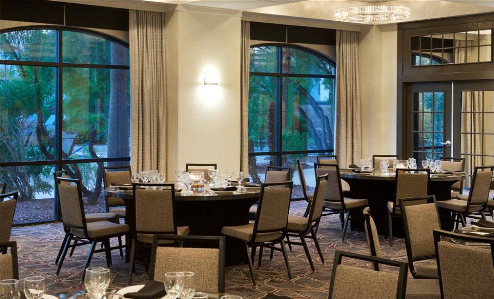 Embassy Suites By Hilton Las Vegas 2