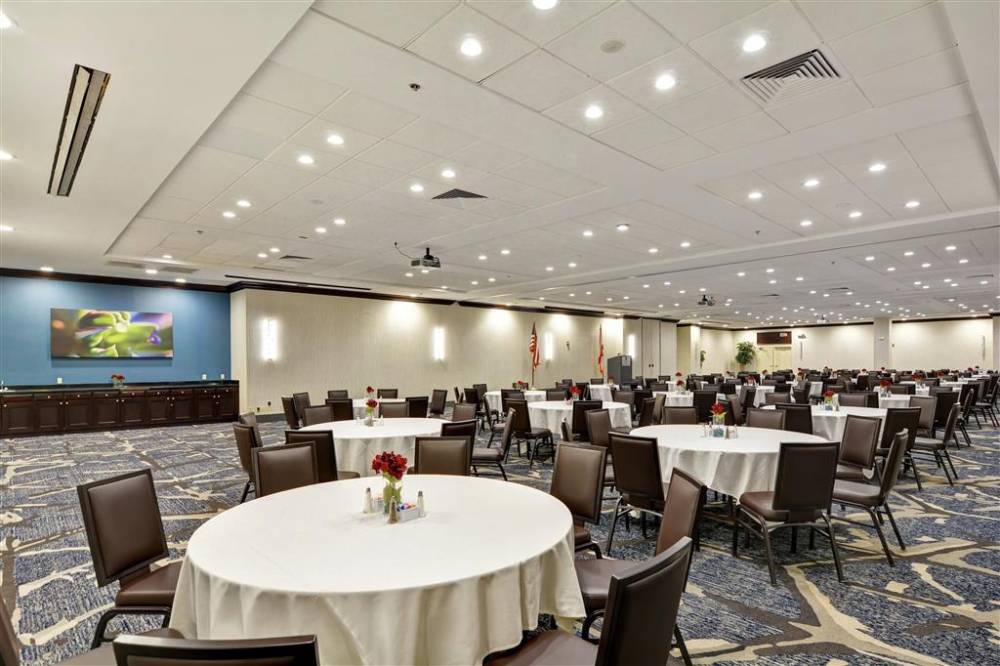 Embassy Suites By Hilton Orlando-downtown 2