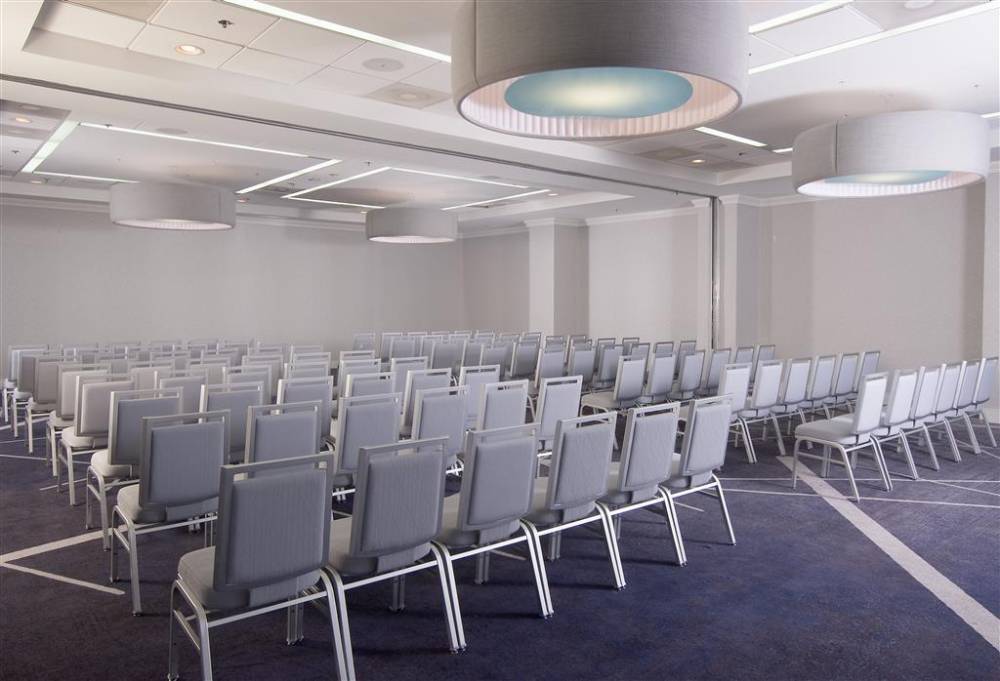 Embassy Suites By Hilton Raleigh Crabtree 2