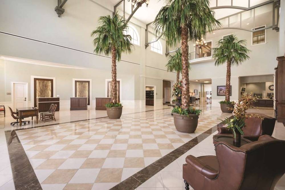 Embassy Suites By Hilton Savannah Historic District 4