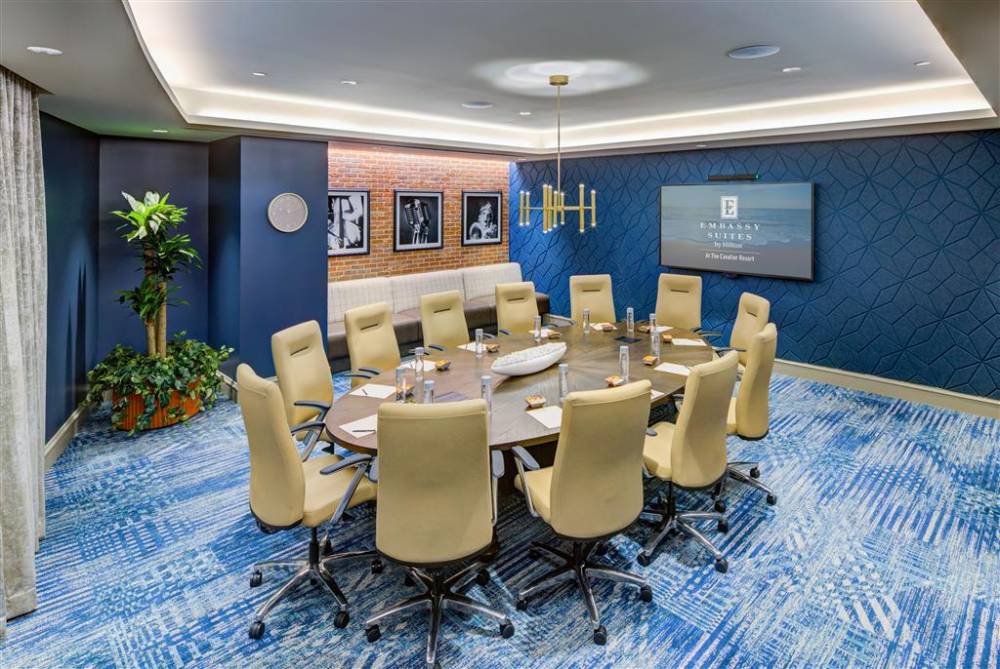 Embassy Suites By Hilton Virginia Beach Oceanfront Resort 2