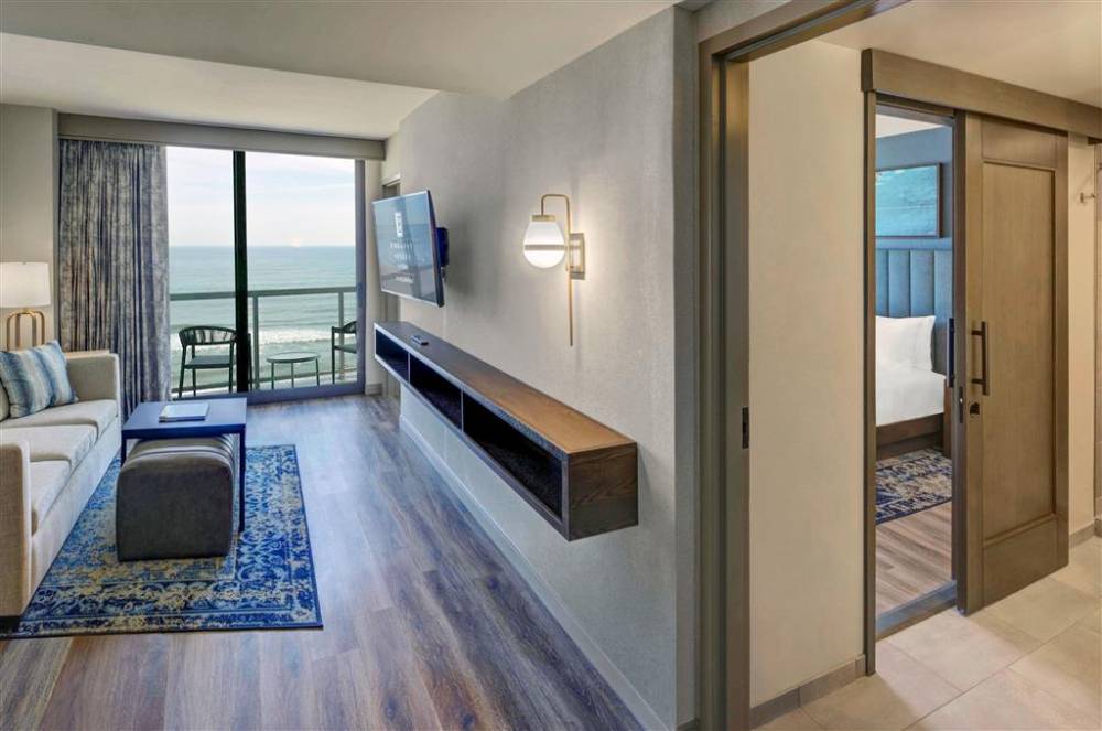 Embassy Suites By Hilton Virginia Beach Oceanfront Resort 8