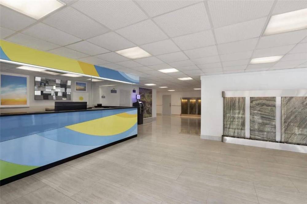 Envision Hotel Miami International Airport 3