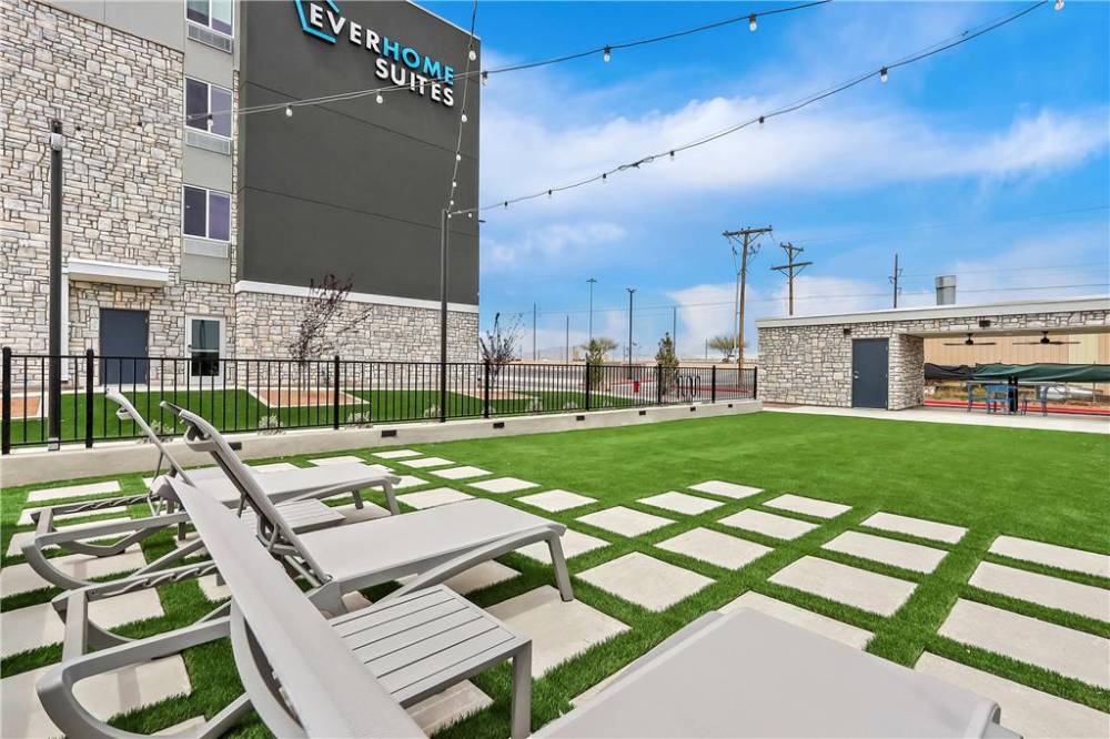 Everhome Suites El Paso Airport Near Fort Bliss 8