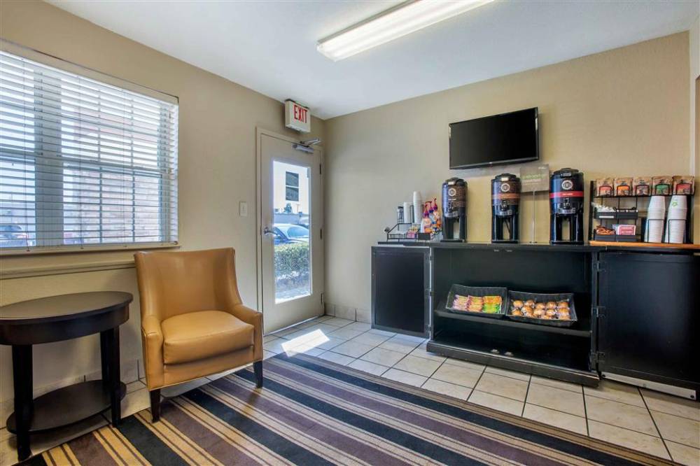 Extended Stay America Airport 6