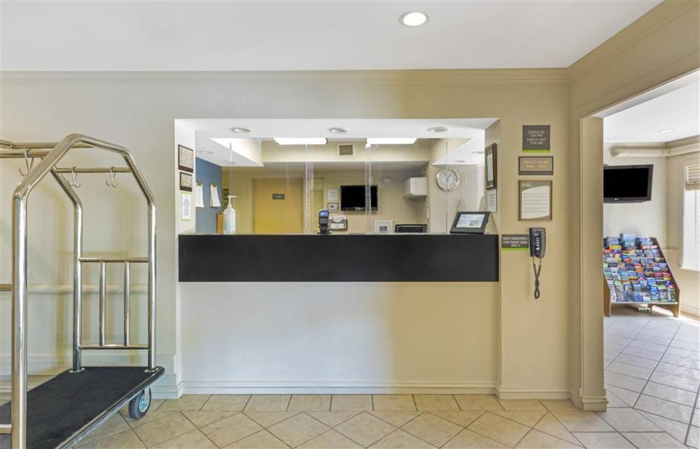 Extended Stay America Burlingt 2