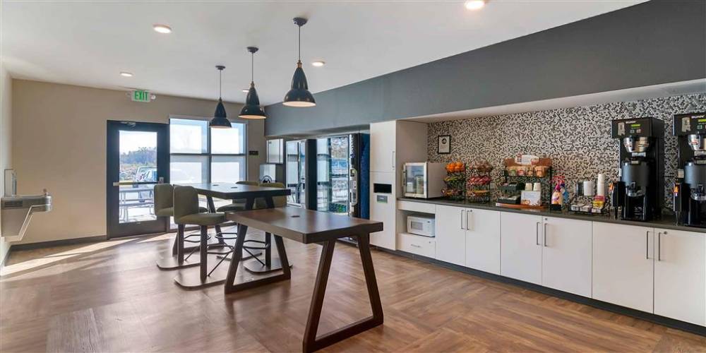 Extended Stay America Prem Stes Pooler 6
