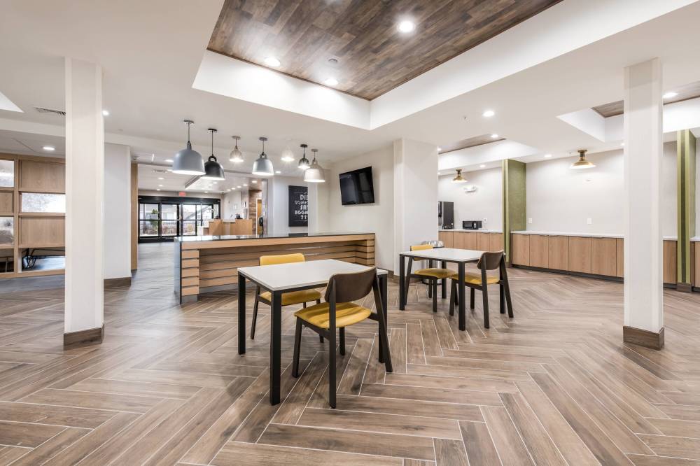 Fairfield By Marriott Greensboro Coliseum Area 8
