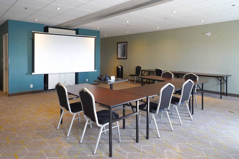 Fairfield By Marriott Inn And Suites Airdrie 6