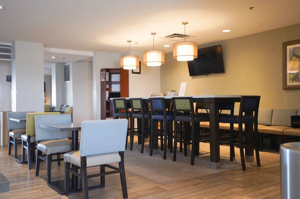 Fairfield By Marriott Inn And Suites Airdrie 9