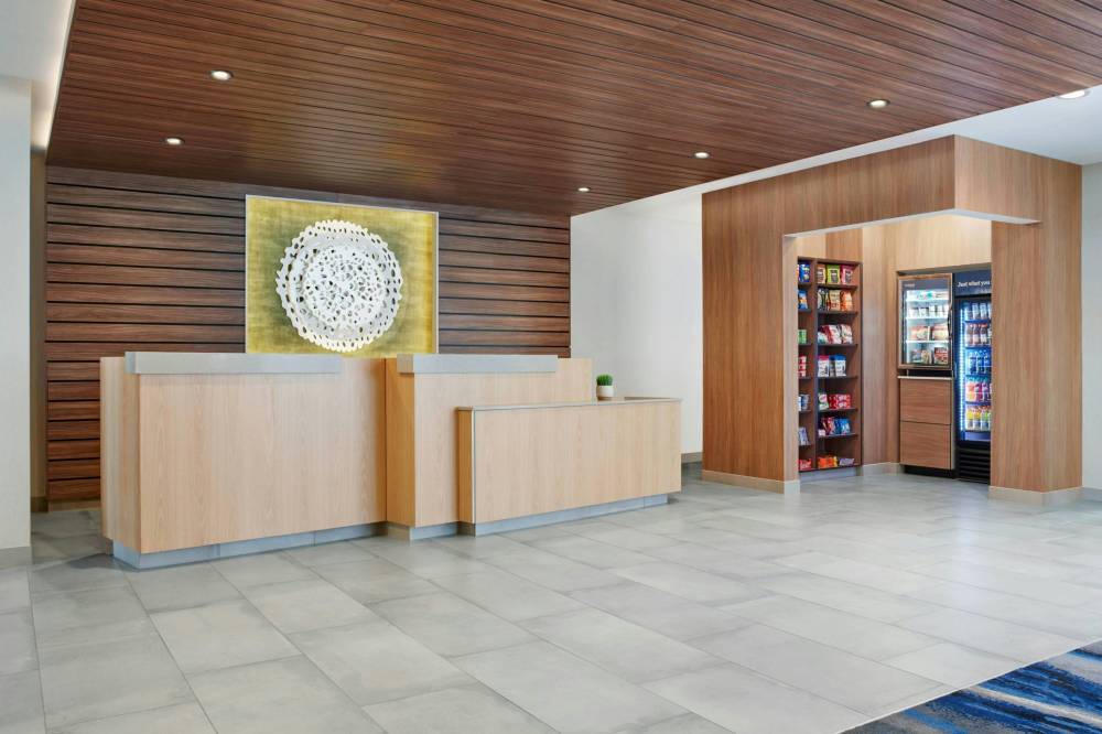 Representation of Front Desk & Market
