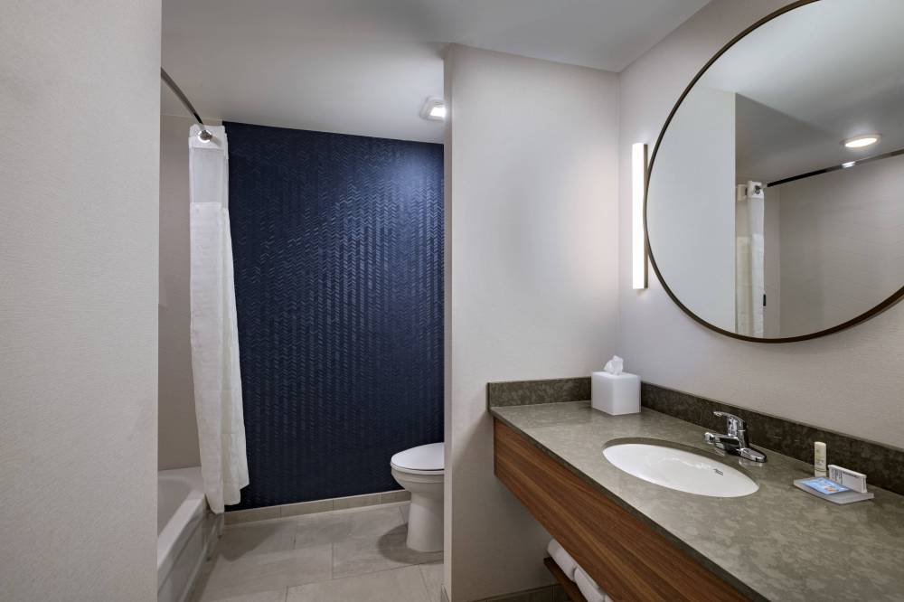 Fairfield By Marriott Inn And Suites St Louis Downtown 2