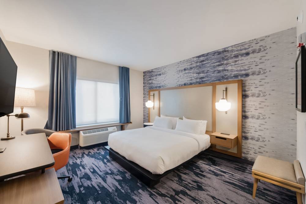 King Guest Room