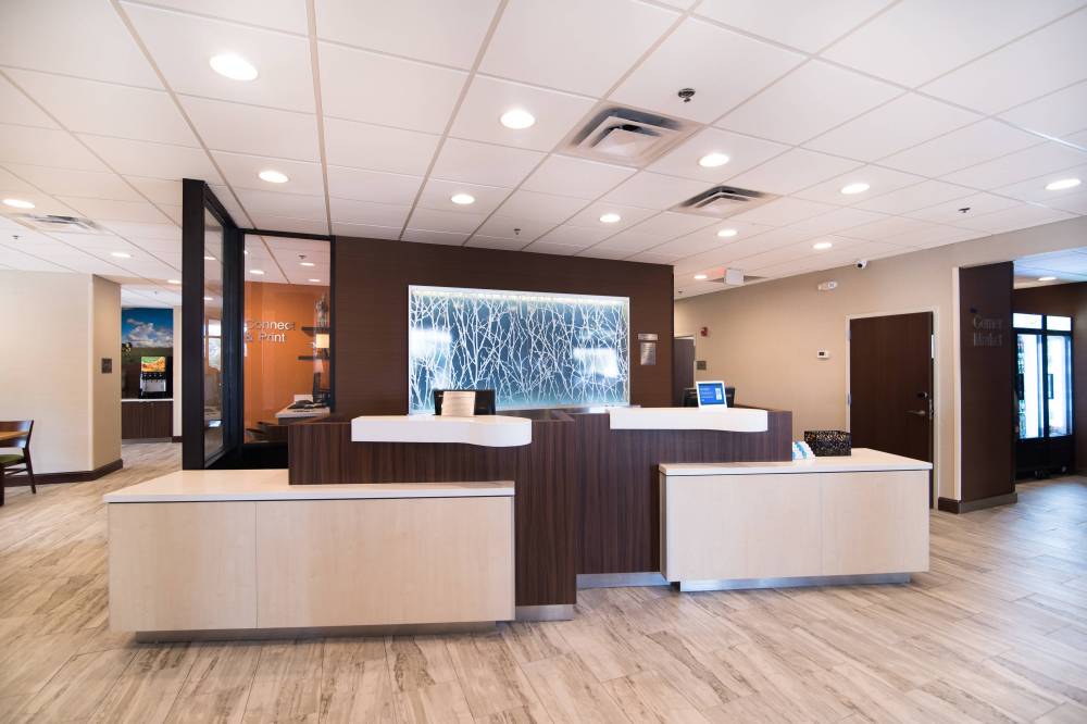 Fairfield Inn And Suites By Marriott Atlanta Airport North 6