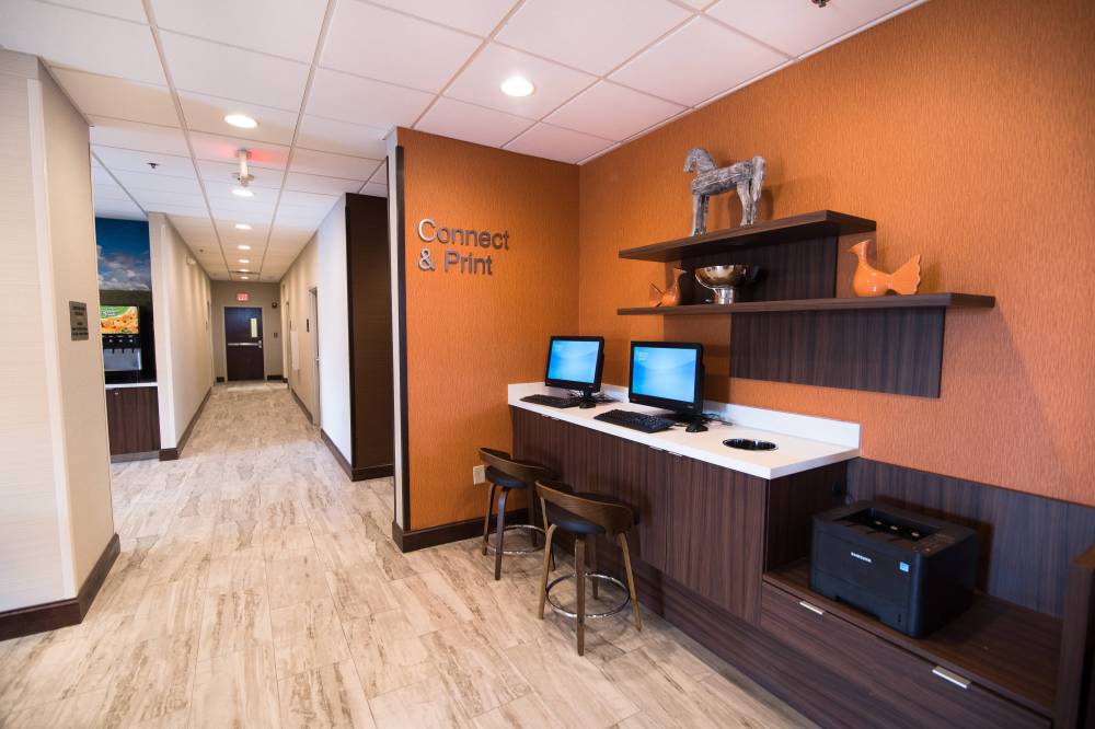 Fairfield Inn And Suites By Marriott Atlanta Airport North 3