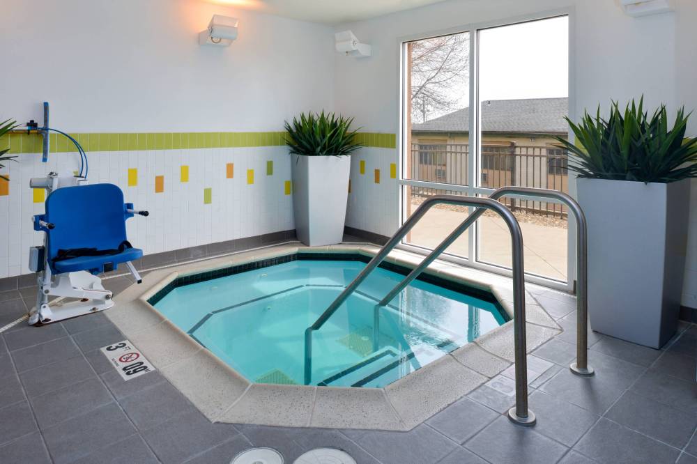Fairfield Inn And Suites By Marriott Cedar Rapids 9