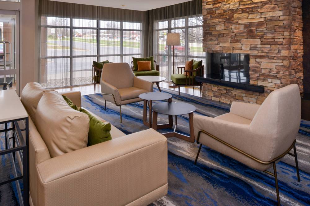 Fairfield Inn And Suites By Marriott Cedar Rapids 6