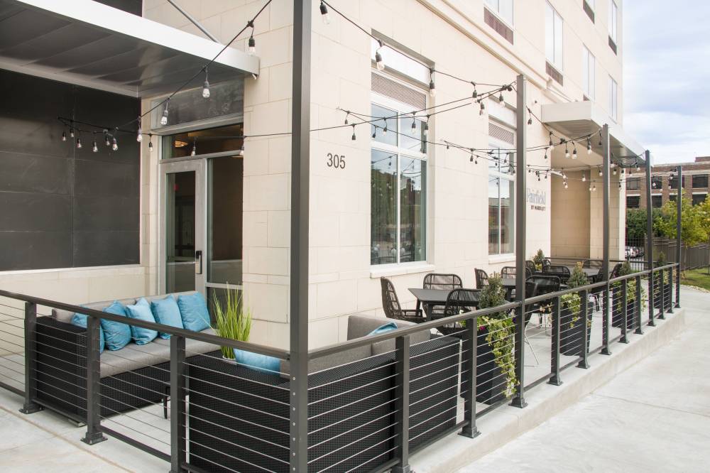 Fairfield Inn And Suites By Marriott Dayton 6