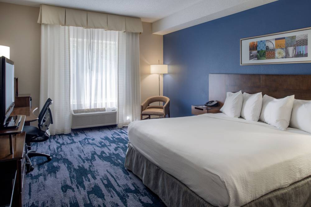 Fairfield Inn And Suites By Marriott Dayton Troy 10