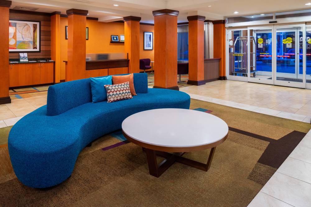 Fairfield Inn And Suites By Marriott Greensboro Wendover 10