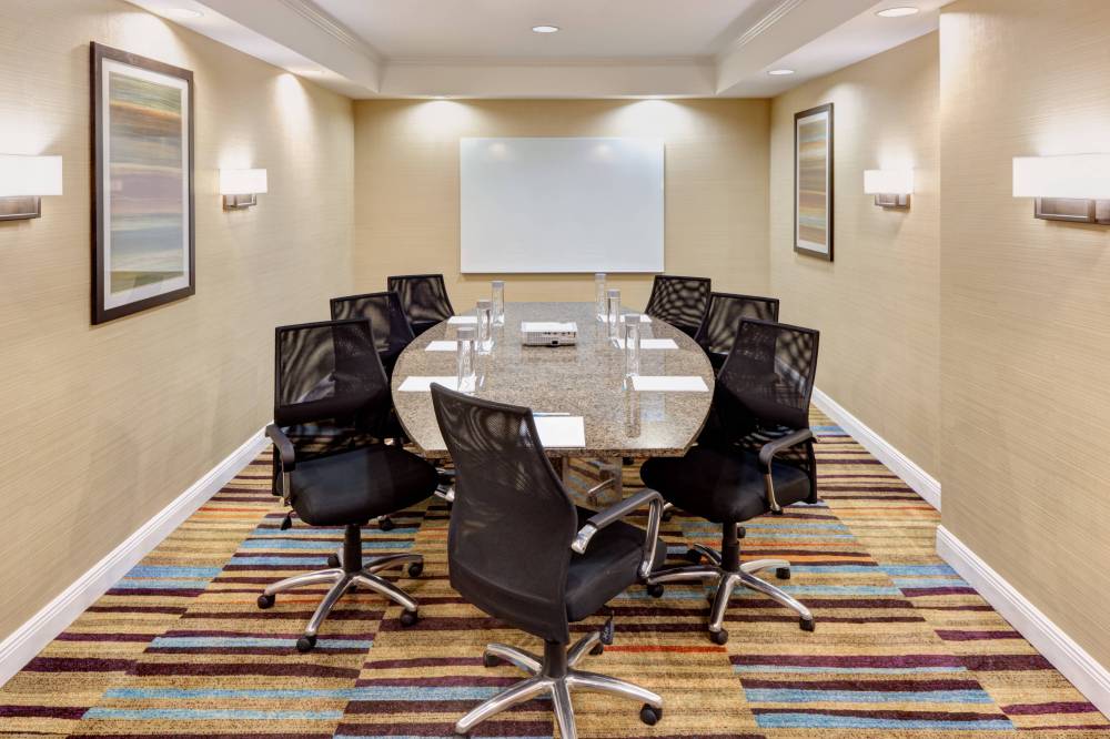 Fairfield Inn And Suites By Marriott Jacksonville Butler Boulevard 5