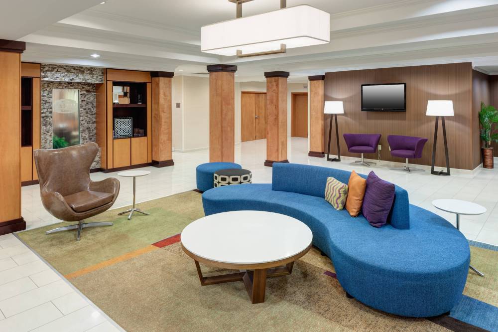 Fairfield Inn And Suites By Marriott Jacksonville Butler Boulevard 9