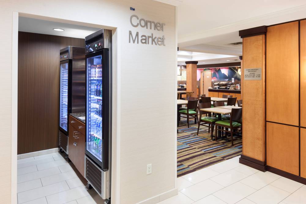 Fairfield Inn And Suites By Marriott Jacksonville Butler Boulevard 3