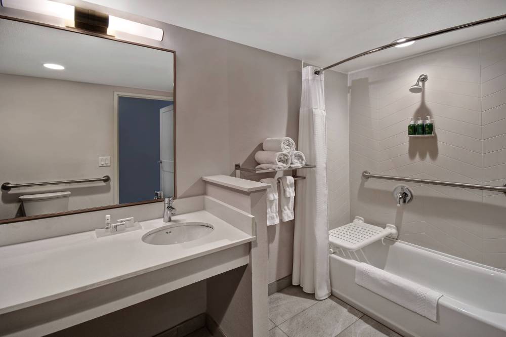Fairfield Inn And Suites By Marriott Las Vegas Airport South 3
